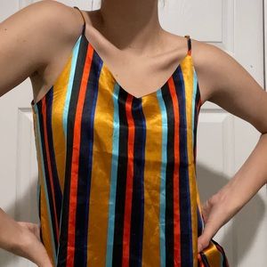 COTTON ON lady top XS SIZE 📸🧡 Black, Orange, Red & Blue